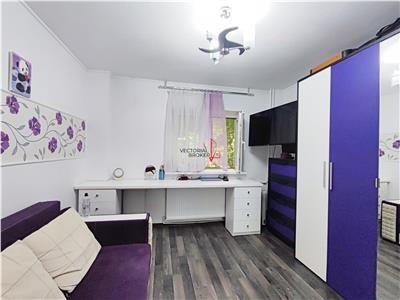 Apartament decomandat la et.1/8, bloc 86 Colentina Rascoala Maior Bacila