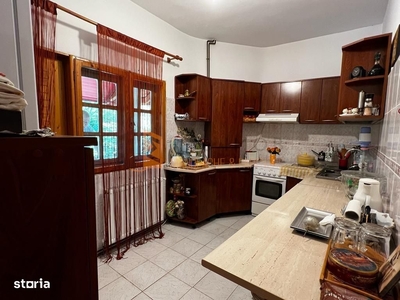 Soarelui - Apartament 3 Camere, centrala proprie