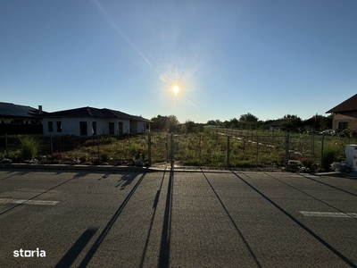 Garsoniera Unirii Coposu Nemobilata Birou Centrala Parcare