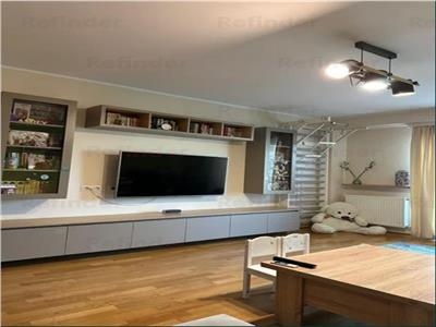 Oferta vanzare apartament 3 camere zona Bd. Burebista