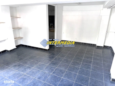 Apartament complet renovat pregatit pentru mutare imediata