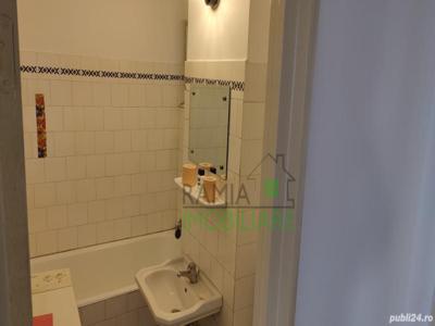 Apartament 3 camere, etaj intermediar, Astra