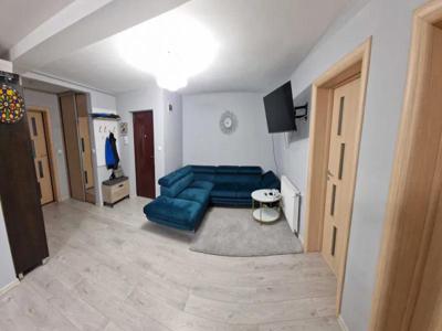 Apartament 3 camere + living cu garaj sub bloc