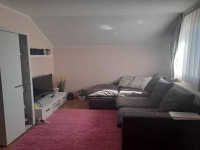 Apartament 3 camere mansarda, mobilat