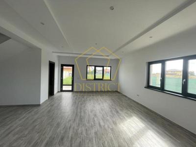 Duplex modern cu 4 camere | Sacalaz | Europa
