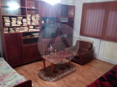 Vand apartament 2 camere Mehala