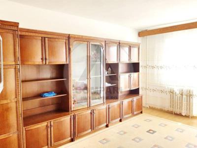 Vand apartament 3 camere Malul Muresului