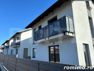 Ansamblu de 4 case moderne ,110 mp utili , zona rezidentiala Scheia