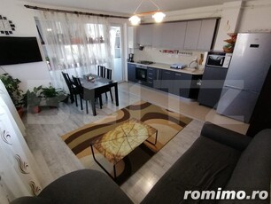 Apartament 3 camere, 70 mp, orientare sudica, etaj intermediar, zona Petrom