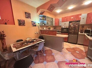 Apartament 4 camere central zona Mitropoliei