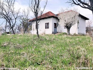 AZURA Imobiliare - Casa de vanzare in Draganu Bacesti