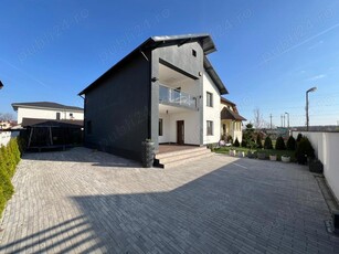 Casa living+4 camere la intrarea in Stefanesti, la 3km de centrul Pitestiului, beton+caramida