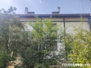 Casa ultracentrala,640 mp, Siret