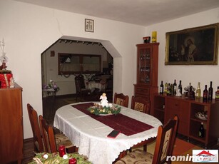 Casa cu anexe si teren 48 aii in Viile Satu Mare( ID 22309)