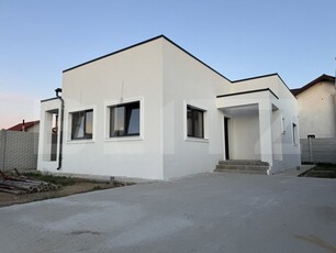 Casa parter Damila ultramodernă la cheie, 3 dormitoare, 300 mp teren