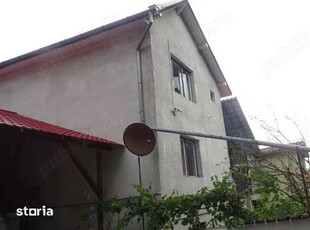 Casa pe 3 nivele str A Vlaicu