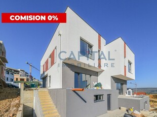 Comision 0! Casa tip duplex, cu 4 camere, 137 mp, aproape de Vivo!