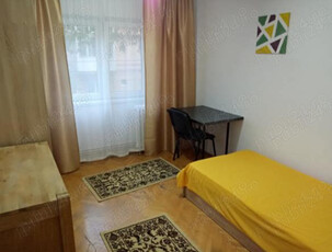 De închiriat apartament 3 camere calea Lipovei