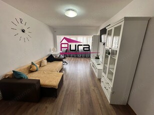 Inchiriez apartament 4 camere zona Centrala