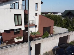 Schimb vând casă Domnești jud Ilfov cu apartament casă în Brașov