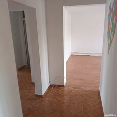 Vand ap. 4 camere, Cornetu (9 Km fata de Bucuresti pe DN6)