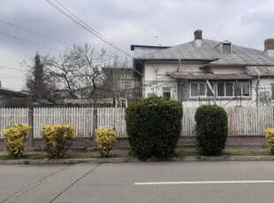 Vand CASA IN PLOIESTI,CENTRAL,teren 307m ,str.V.Boldur