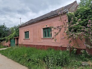 Vând casa . In Sântimbreanu