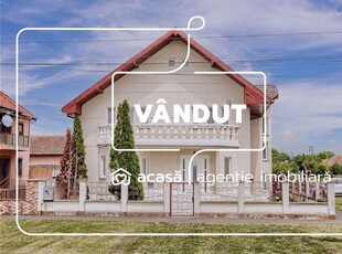 VÂNDUTĂ! Casă Sânicolaul Mic - zona Centrală - Comision 0%