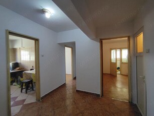 Vanzare apartament 4 camere decomandat Sos. Pantelimon - Parcul Morarilor