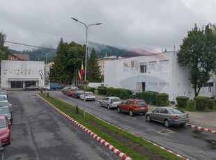 Vânzare clădire comercială in Municipiul Săcele, judetul Brasov