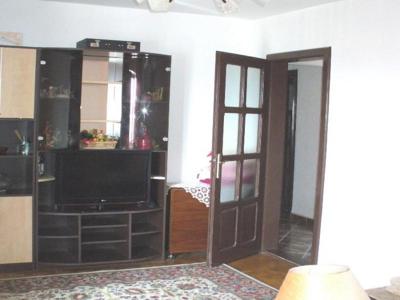 Apartament cu 3 camere, zona Soseaua Alba Iulia/Kaufland