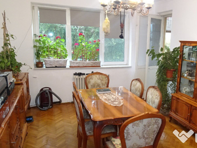 Apartament 3 camere, BOXA si GARAJ sub bloc in Deva, Kogalniceanu et.3