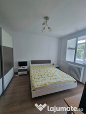 Apartament 3 camere, decomandat/ Drumul Taberei