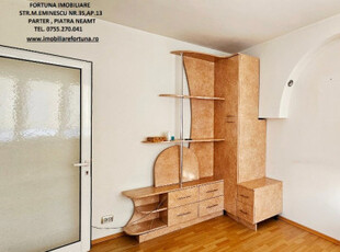 Apartament 3 camere decomandate,zona Macrina-Sc.nr.5-Darmanesti