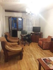 Apartament cu 3 camere Mihai Bravu - Obor