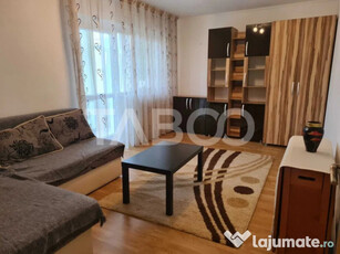 Apartament decomandat 2 camere balcon pivnita zona Valea Aur