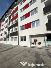 Apartament decomandat cu 2 camere - parter cu balcon - Comision 0%