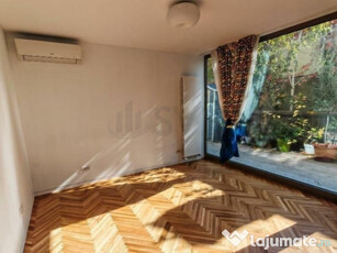 Apartament pretabil Activitati Comerciale 220 MP - Piata ...