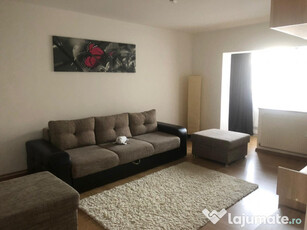 De inchiriat Apartament 3 Camere, Str. Holdelor (Lipovei)