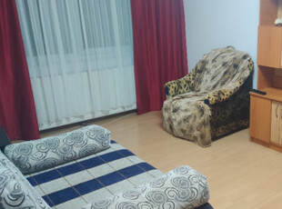 Închiriez Apartament 2 Camere Str. Tutunari Nr 15