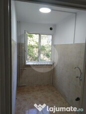 Vand apartament 2 camere Ciric