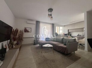 Apartament 3 camere | terasa si parcare | zona Augustin Presecan