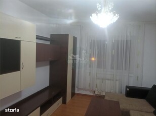 Apartament 3 camere zona Vasile Aaron