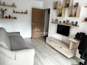 Apartament cu 2 camere decomandate