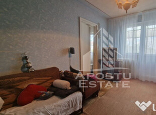 Apartament cu 2 camere, zona Dacia