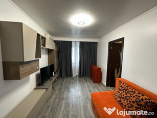 Apartament de inchiriat, 3 camere in zona CASA DE CULTURA