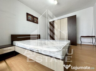 Apartament decomandat cu 3 camere, centrala proprie, zona...