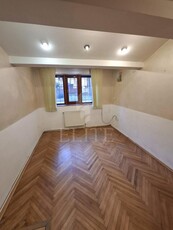 Apartament o camera in zona CALEA DOROBANTILOR