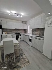 Apartament 3 camere 96 mp utili, terasa generoasa, parcare, zona Muzeu