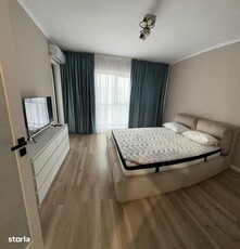 Casă cu patru camere, livadă, plus drum privat - 7500mp